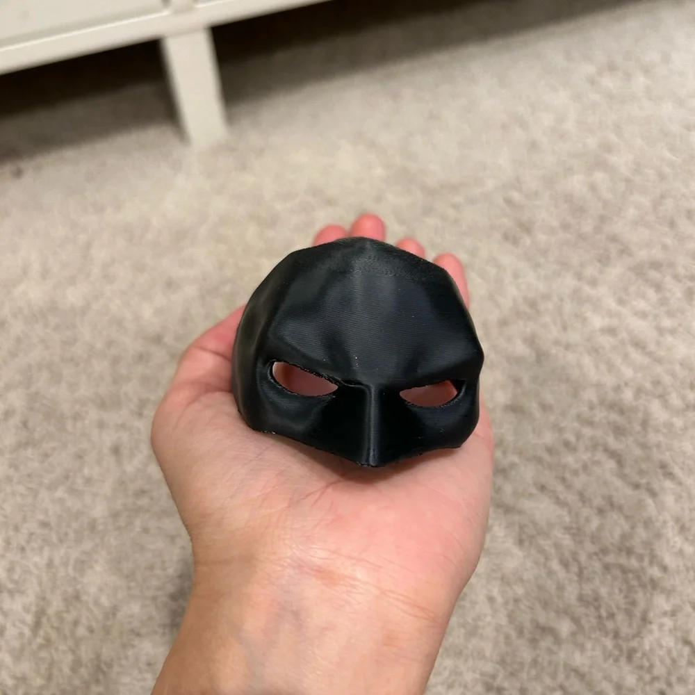 Batman cat mask